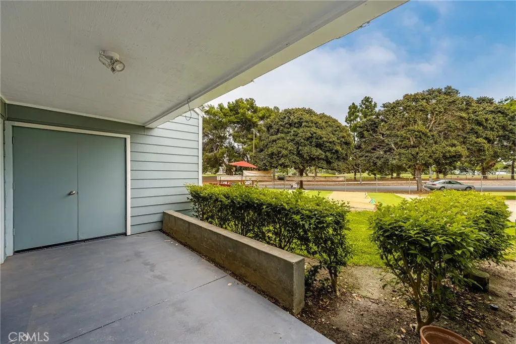 6004 Bixby Village Drive 21, Long Beach, California 90803 home-pic-21