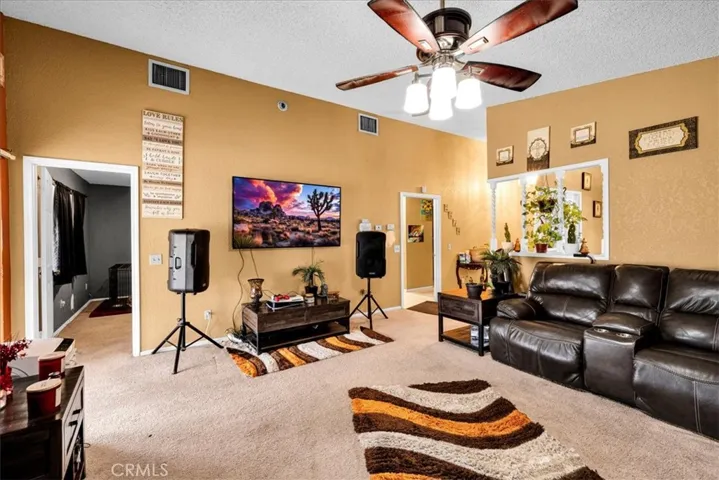 57616 Sierra Way, Yucca Valley, California 92284