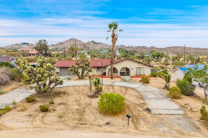 57616 Sierra Way, Yucca Valley, California 92284