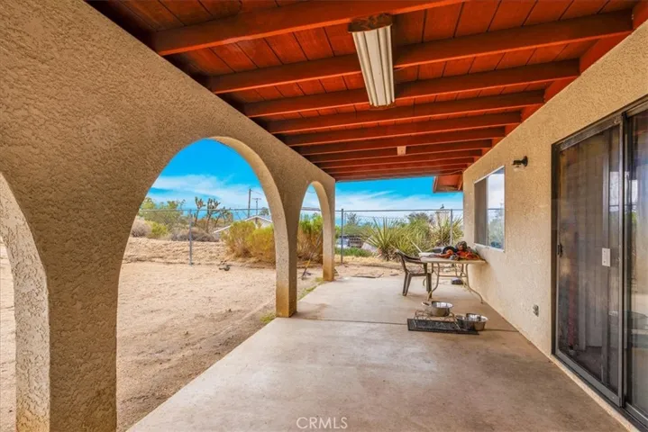 57616 Sierra Way, Yucca Valley, California 92284