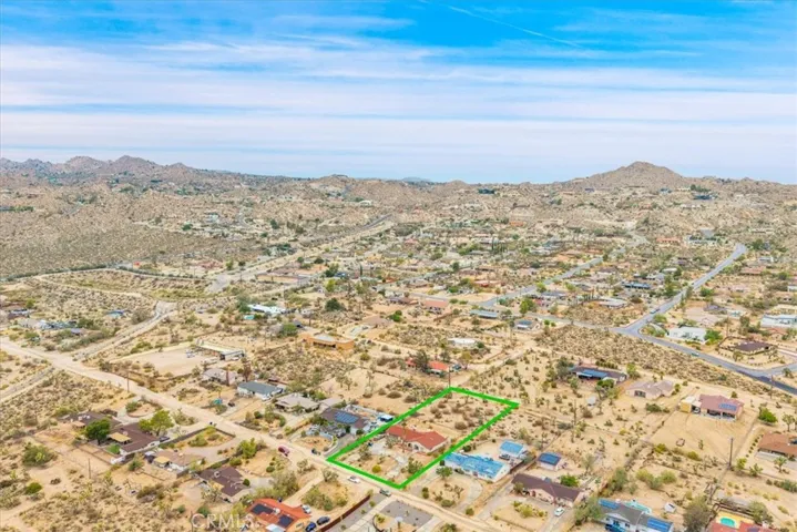 57616 Sierra Way, Yucca Valley, California 92284
