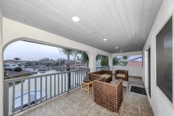 30208 White Wake, Canyon Lake, California 92587