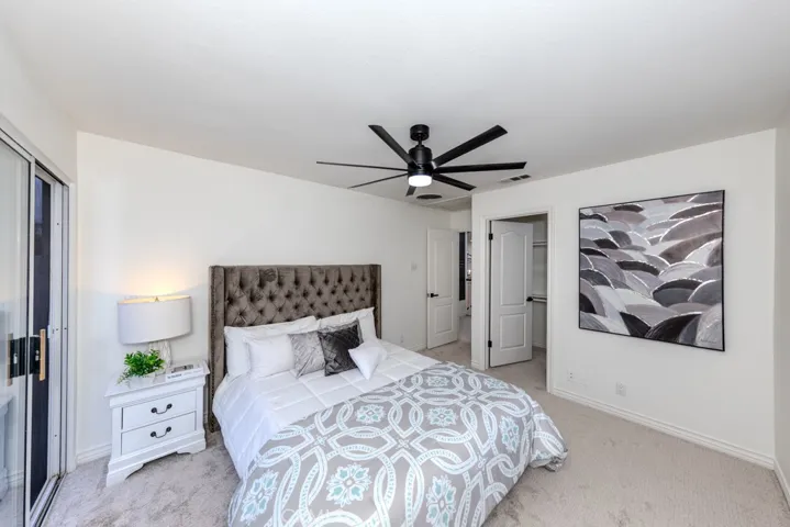 30208 White Wake, Canyon Lake, California 92587