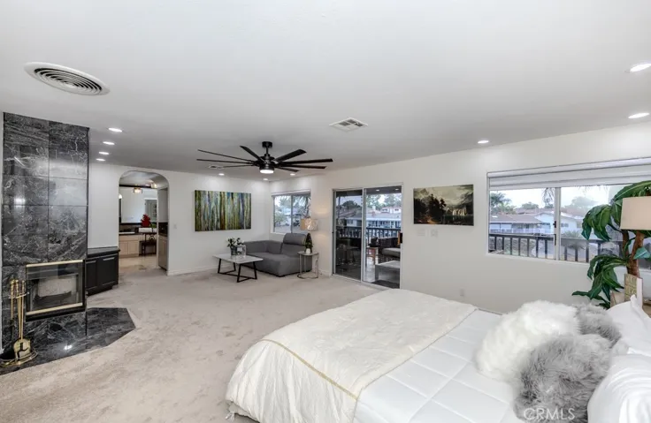 30208 White Wake, Canyon Lake, California 92587