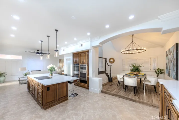 30208 White Wake, Canyon Lake, California 92587