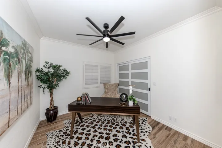 30208 White Wake, Canyon Lake, California 92587