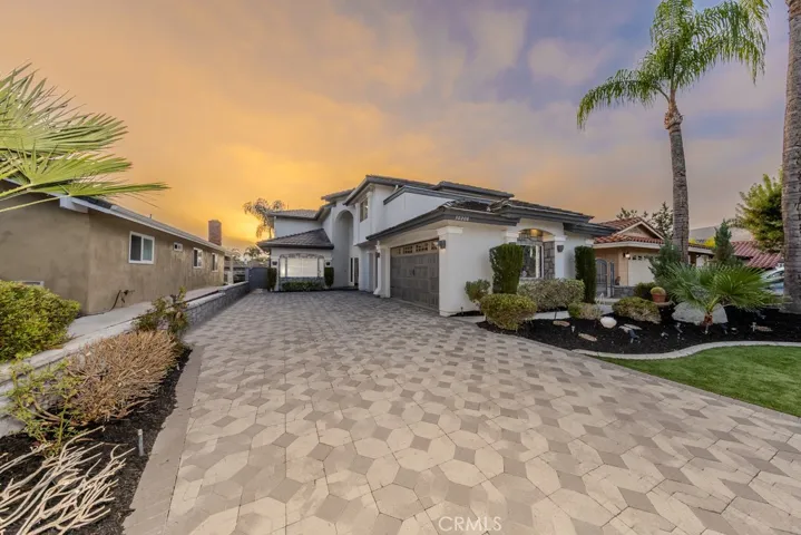 30208 White Wake, Canyon Lake, California 92587