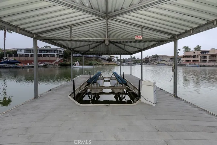 30208 White Wake, Canyon Lake, California 92587