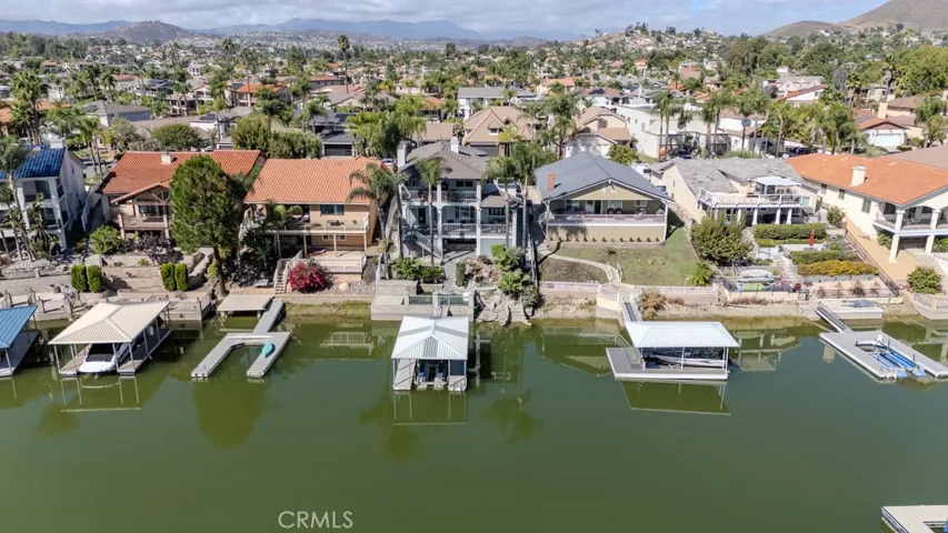 30208 White Wake, Canyon Lake, California 92587