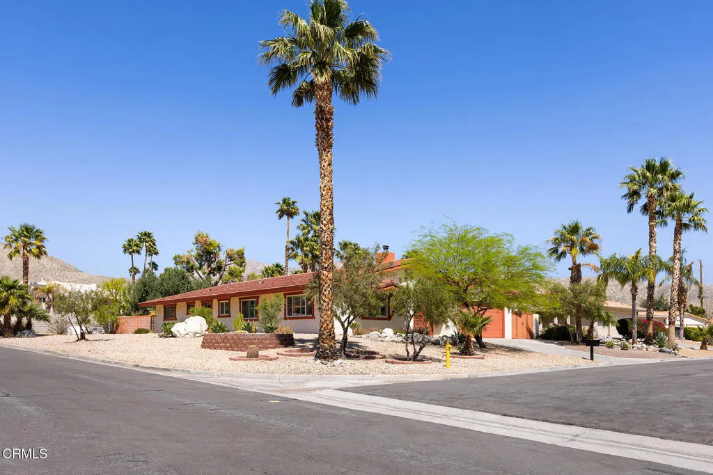 64935 Leonard Court, Desert Hot Springs, California 92240 home-pic-3