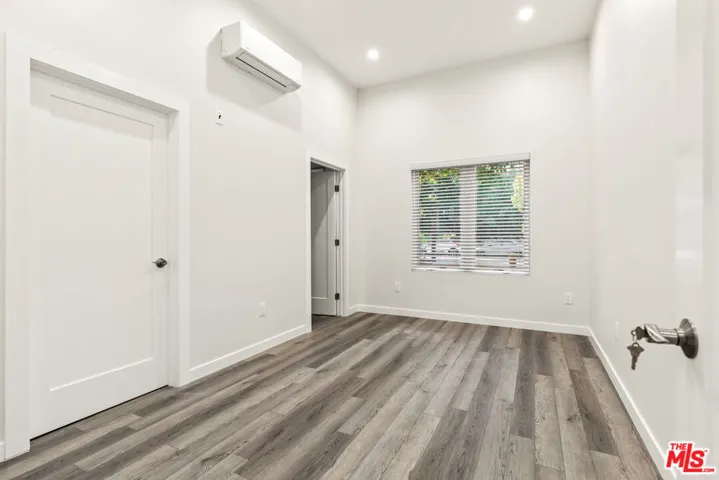 2336 Scarff Street 2338, Los Angeles, California 90007