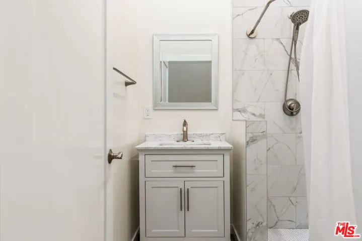 2336 Scarff Street 2338, Los Angeles, California 90007