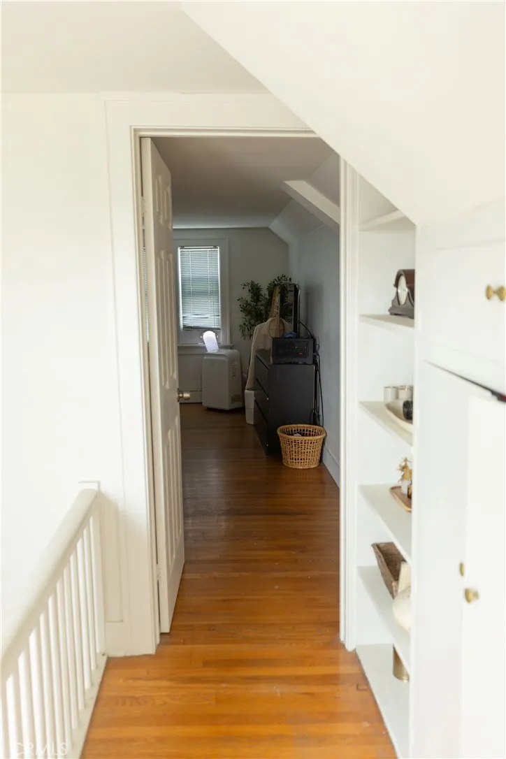 715 E Mcfadden, Santa Ana, California 92701 home-pic-29