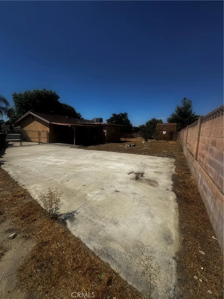 41376 Torrey Pine Court, Hemet, California 92544 home-pic-16