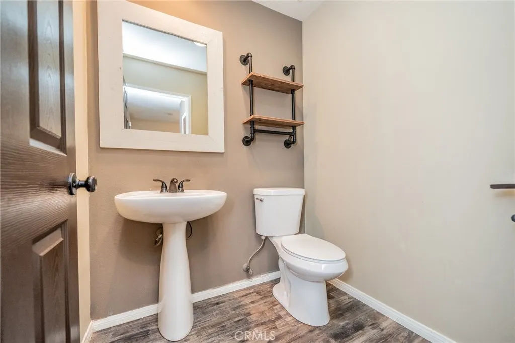 16013 Papago Place, Victorville, California 92394 home-pic-16