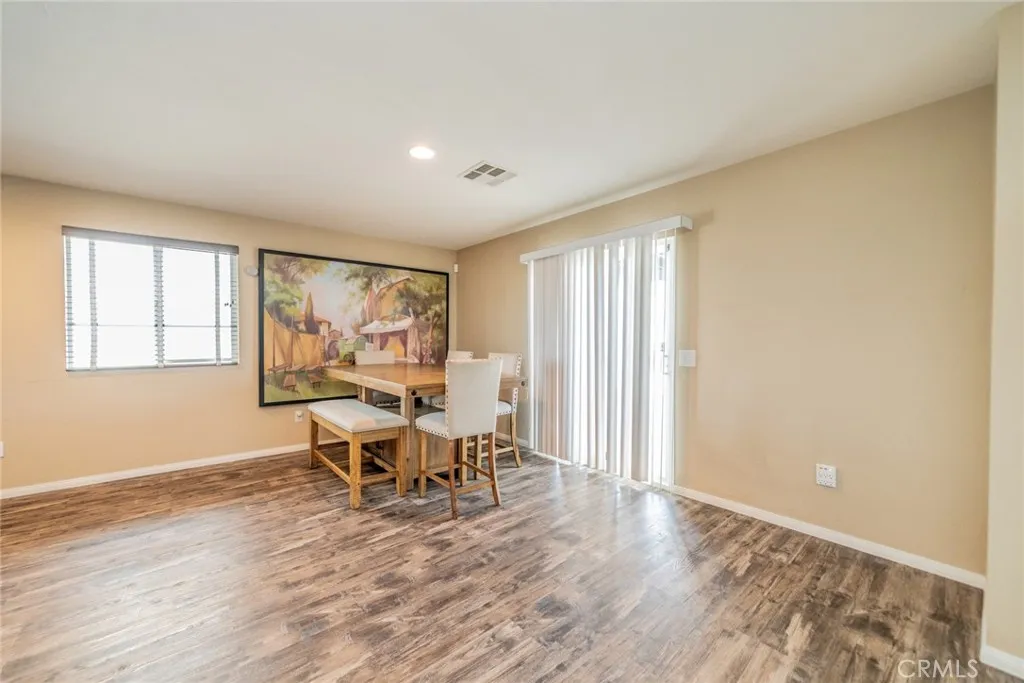 16013 Papago Place, Victorville, California 92394 home-pic-10