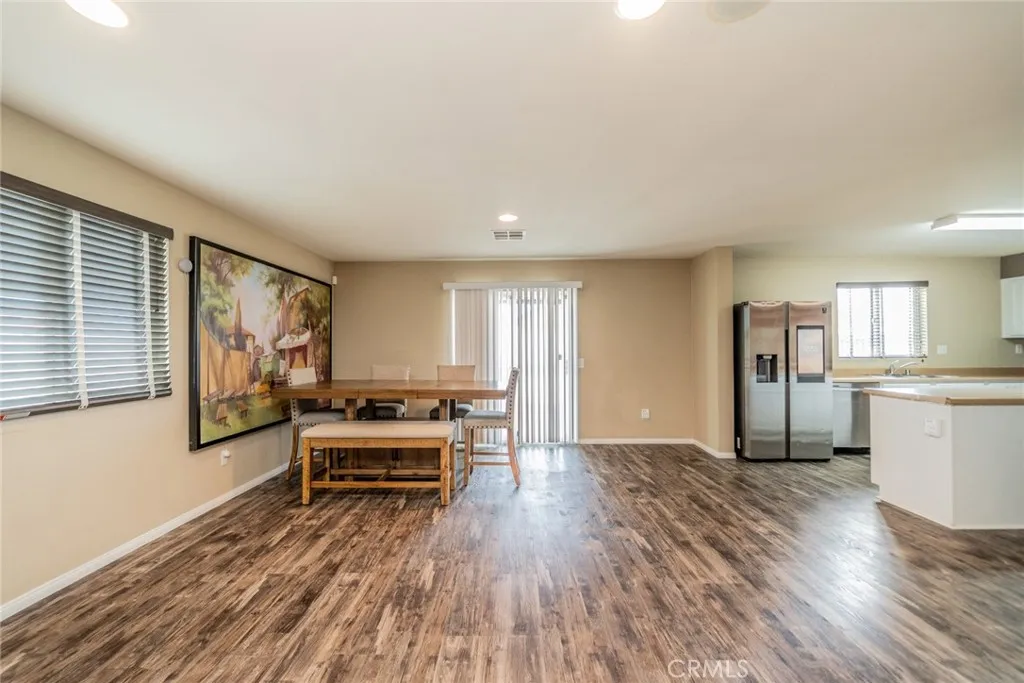 16013 Papago Place, Victorville, California 92394 home-pic-11