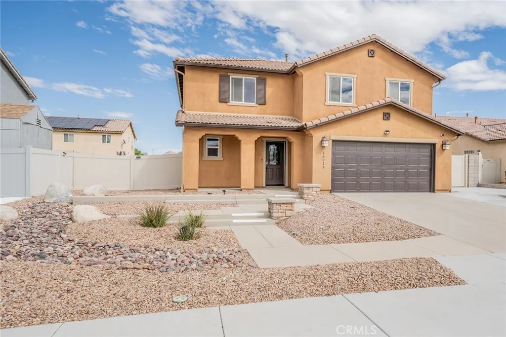 16013 Papago Place, Victorville, California 92394 home-pic-2