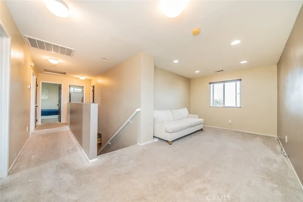 16013 Papago Place, Victorville, California 92394 home-pic-18