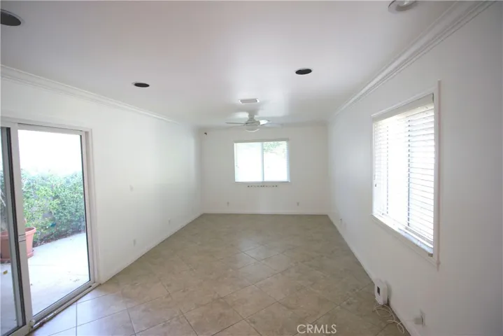 Bonus space beyond the breakfast nook area