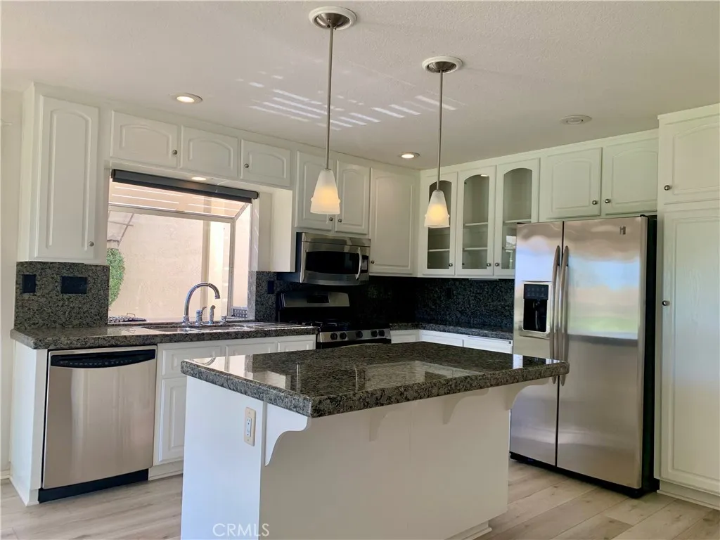 1024 Pine Valley, Banning, California 92220 home-pic-2