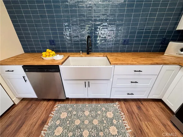 1543 Merion Way M2-45e, Seal Beach, California 90740