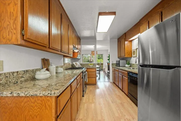 182 Hyannis Court, Aptos, California 95003