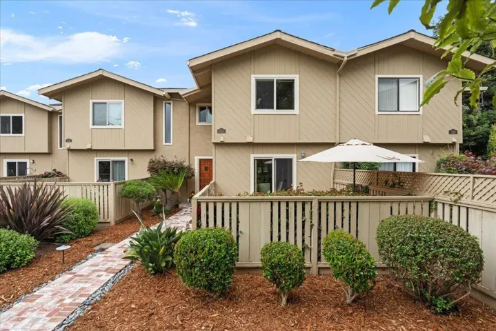 182 Hyannis Court, Aptos, California 95003