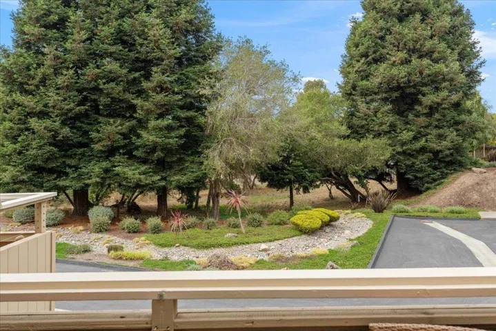 182 Hyannis Court, Aptos, California 95003