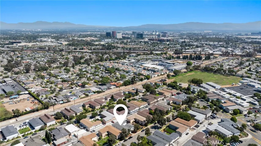 994 Valencia Street, Costa Mesa, California 92626