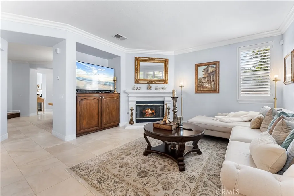 8343 E Chatham Terrace, Orange, California 92867 home-pic-32