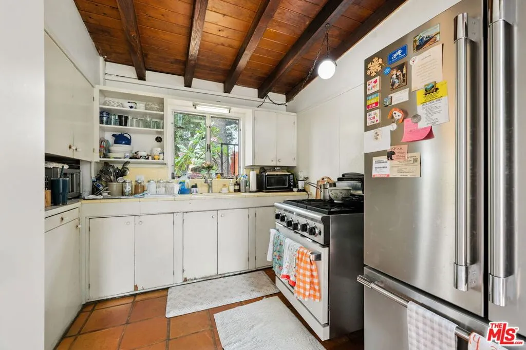 2186 Mar Vista Avenue, Altadena, California 91001 home-pic-38
