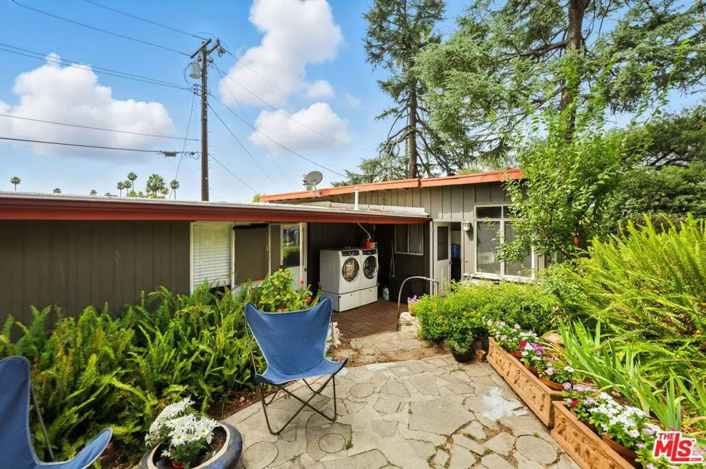 2186 Mar Vista Avenue, Altadena, California 91001 home-pic-40