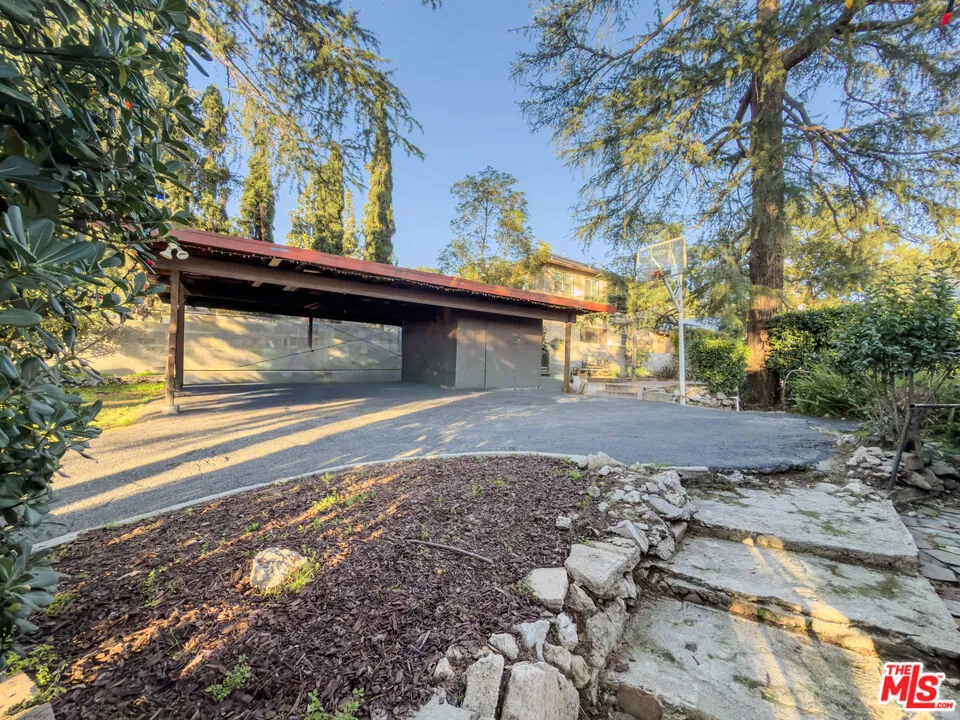 2186 Mar Vista Avenue, Altadena, California 91001 home-pic-44