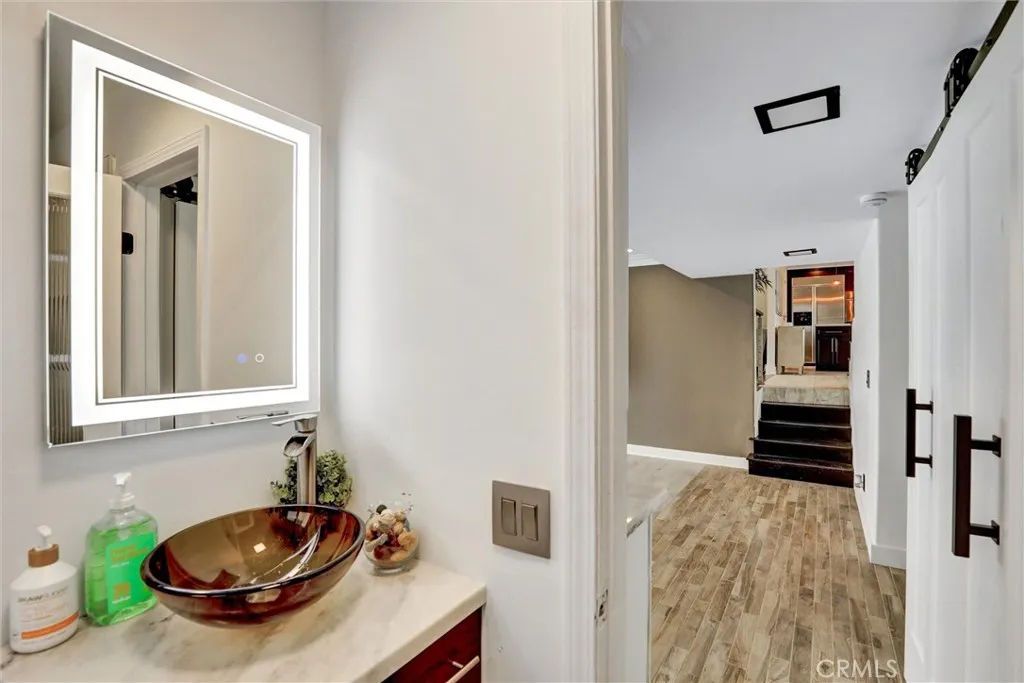 19127 Allingham Avenue, Cerritos, California 90703 home-pic-21