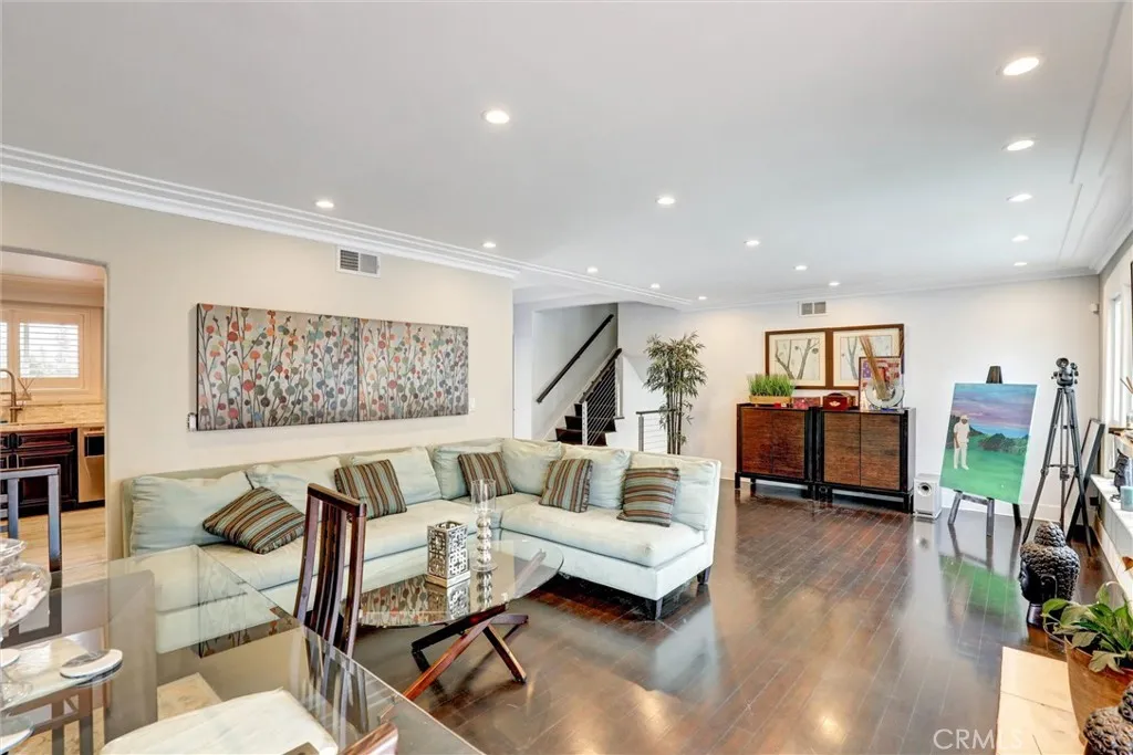 19127 Allingham Avenue, Cerritos, California 90703 home-pic-25