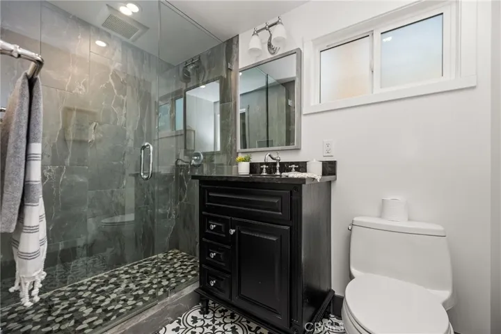 313 E Palmyra, Orange, California 92866