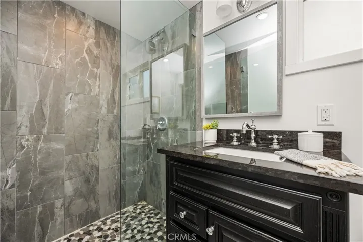 313 E Palmyra, Orange, California 92866