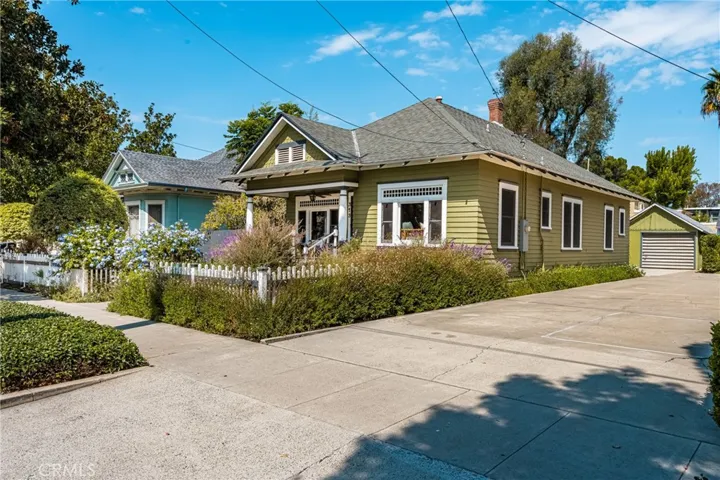 313 E Palmyra, Orange, California 92866