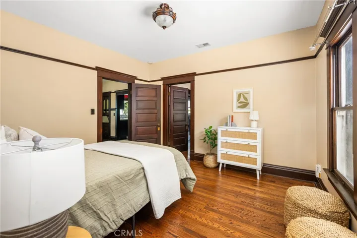 313 E Palmyra, Orange, California 92866