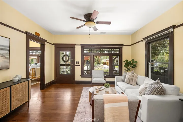 313 E Palmyra, Orange, California 92866