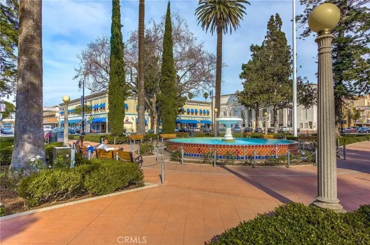313 E Palmyra, Orange, California 92866