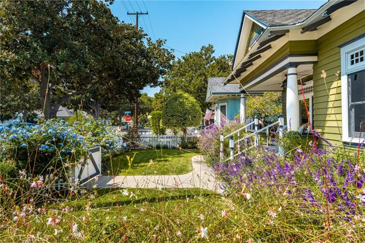 313 E Palmyra, Orange, California 92866