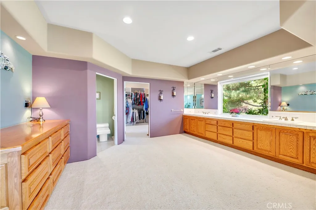 21410 Avenida De Arboles, Murrieta, California 92562 home-pic-33