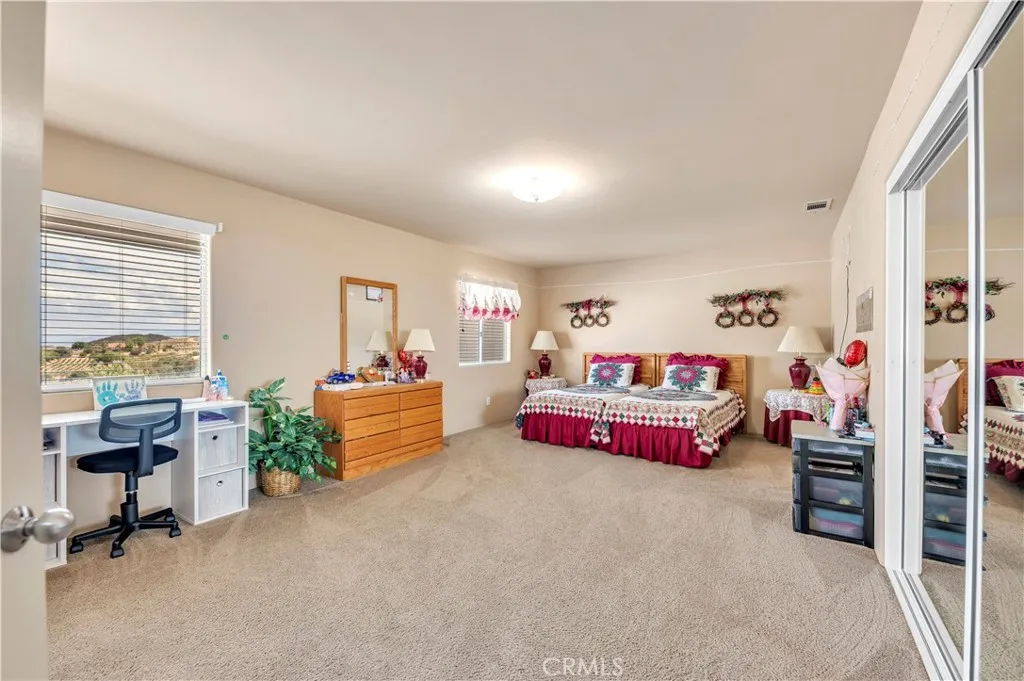 21410 Avenida De Arboles, Murrieta, California 92562 home-pic-71