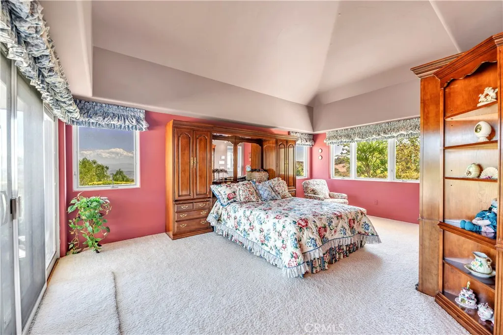 21410 Avenida De Arboles, Murrieta, California 92562 home-pic-46