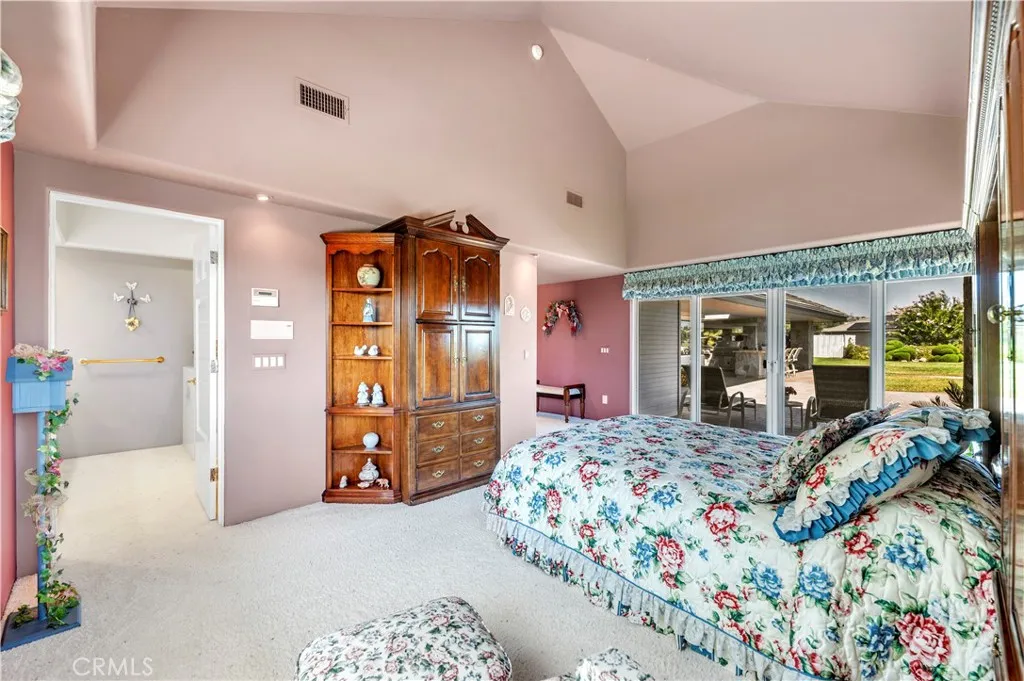 21410 Avenida De Arboles, Murrieta, California 92562 home-pic-47
