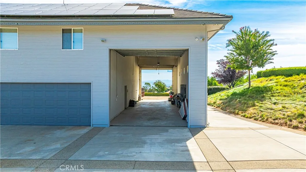 21410 Avenida De Arboles, Murrieta, California 92562 home-pic-60