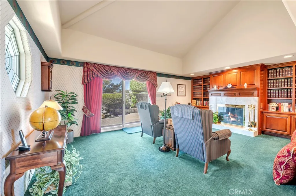 21410 Avenida De Arboles, Murrieta, California 92562 home-pic-36
