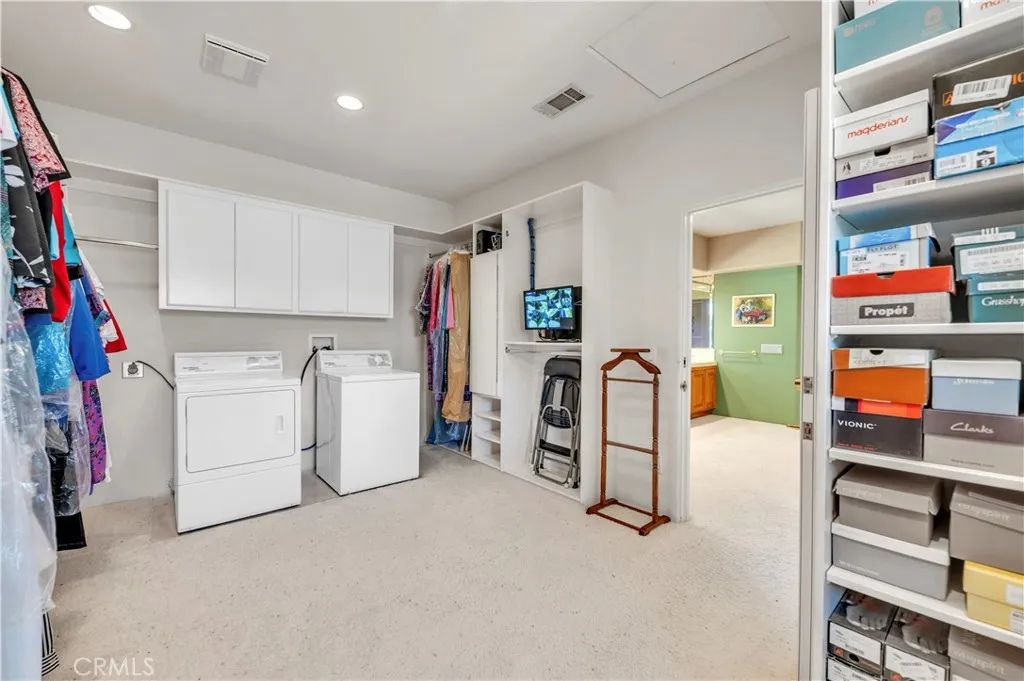 21410 Avenida De Arboles, Murrieta, California 92562 home-pic-35